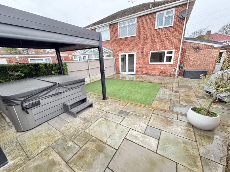 Knowle Close Great Sutton